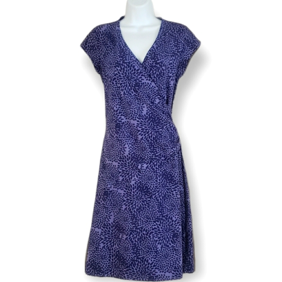 Athleta Dresses & Skirts - NWOT Athleta purple dots faux-wrap dress Womens Medium